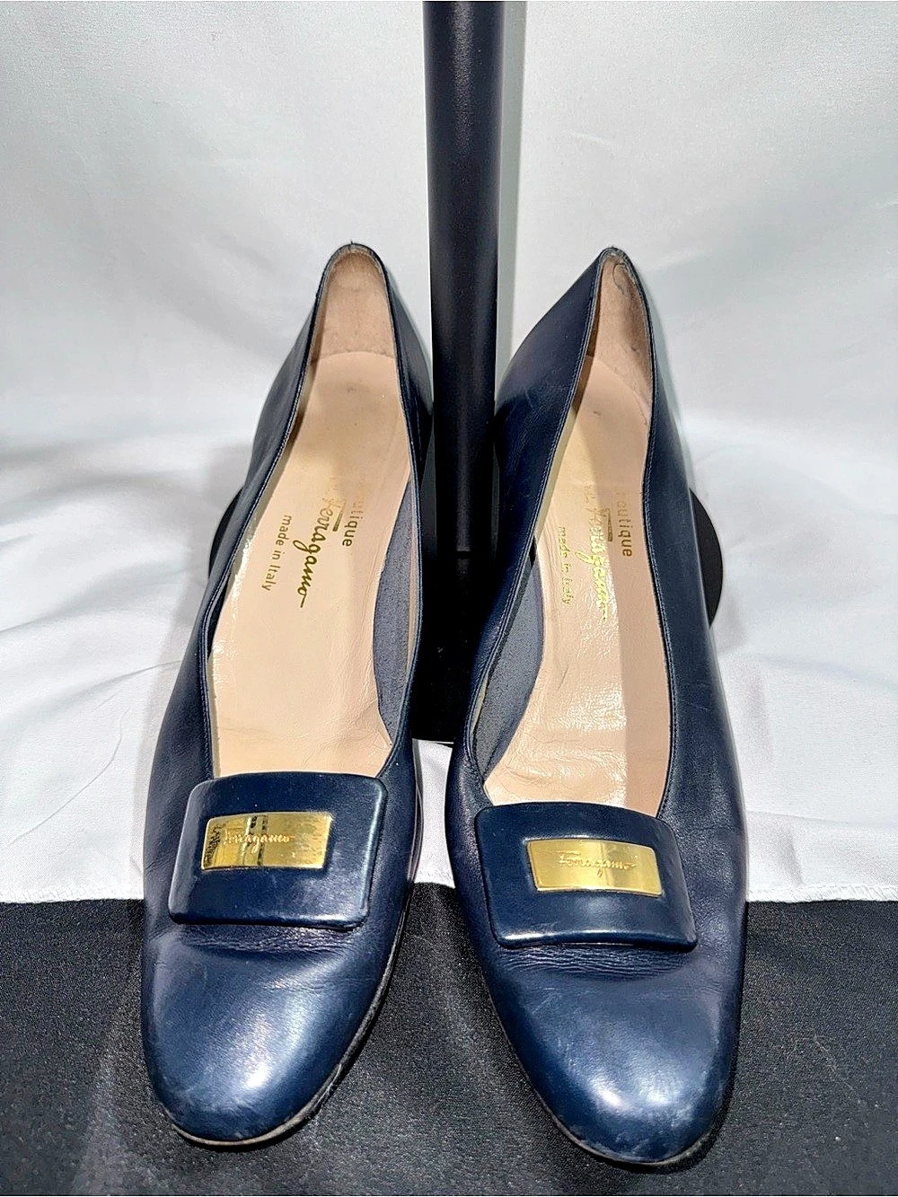 Salvatore Ferragamo Women's Leather Heels Blue